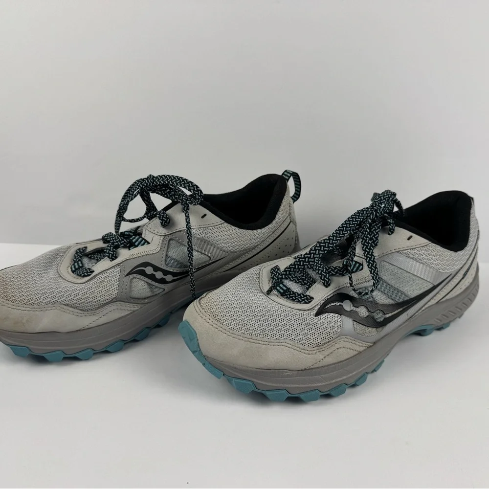 Saucony Excursion TR16 trail running shoes in Fog/Rainfall colors size 9 1/2